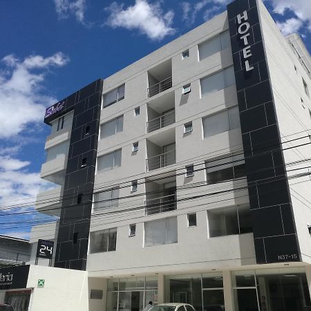 Hotel Sabet كويتو المظهر الخارجي الصورة