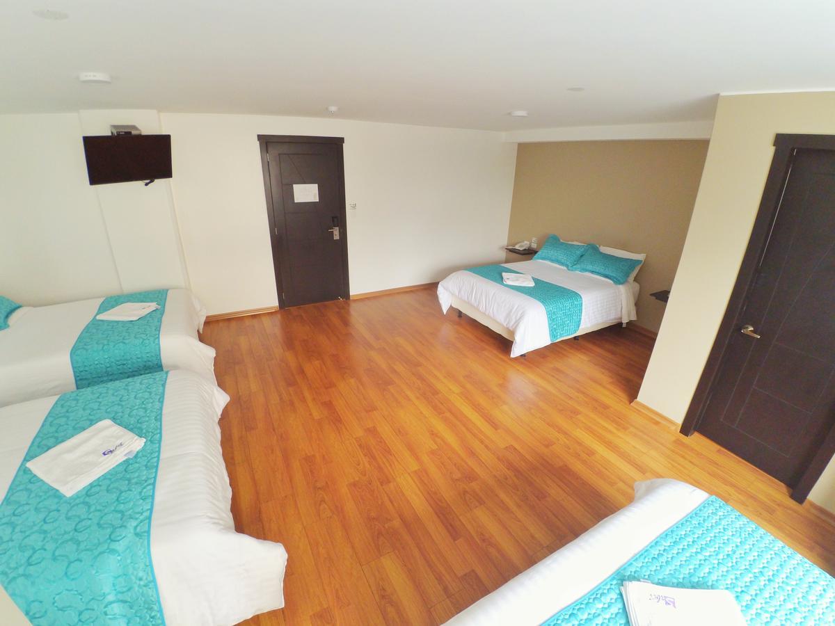 Hotel Sabet كويتو المظهر الخارجي الصورة