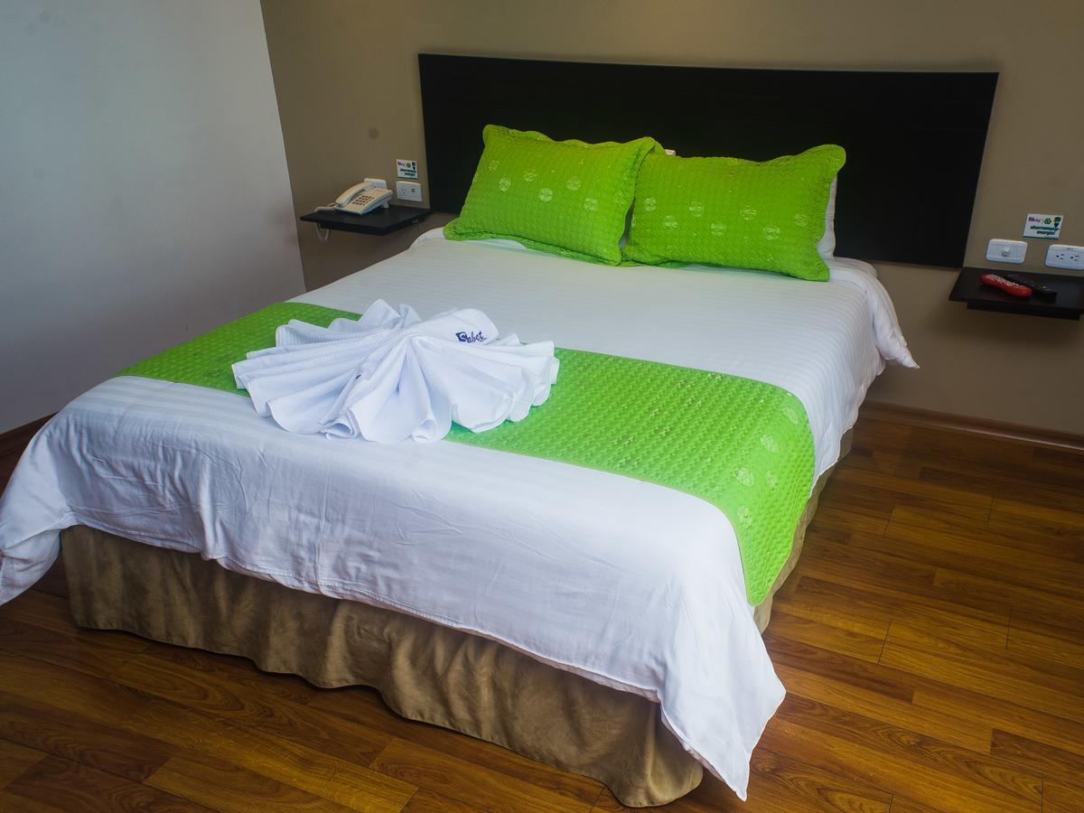 Hotel Sabet كويتو المظهر الخارجي الصورة
